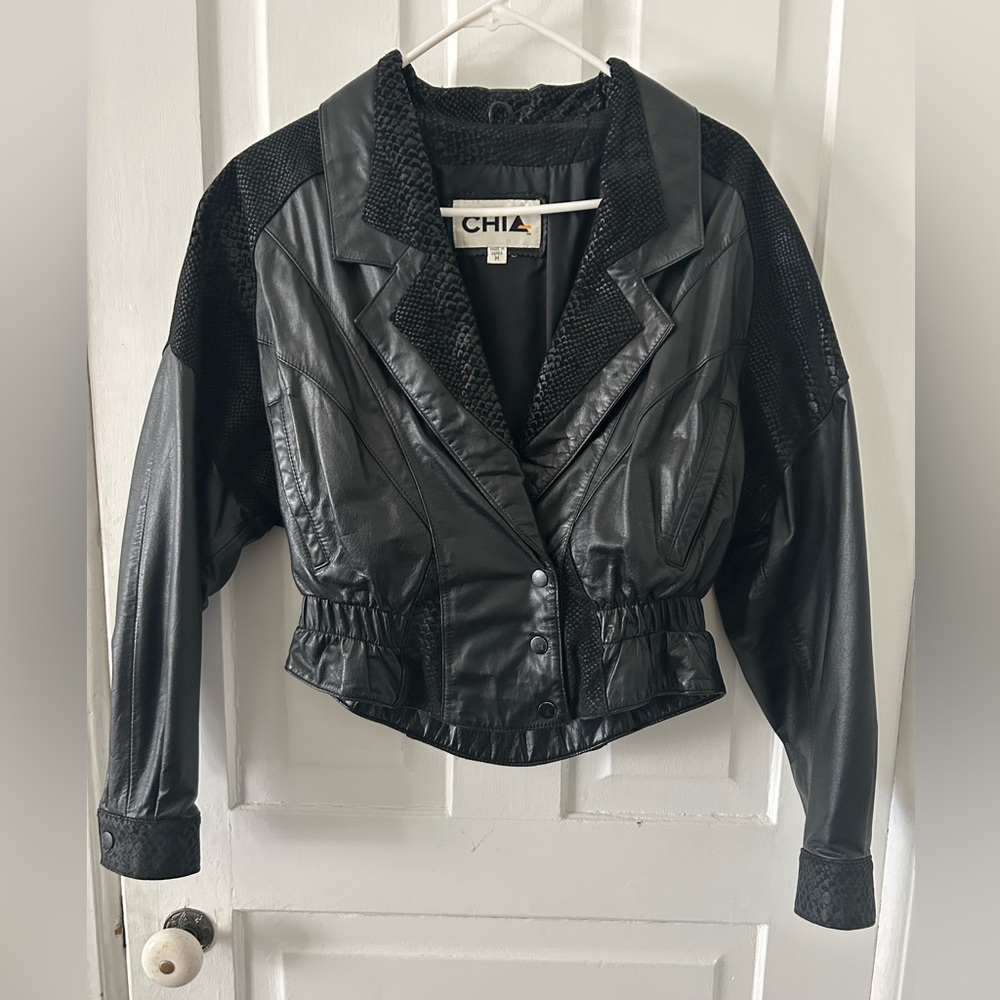 Vintage Leather Biker Jacket size medium